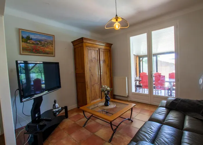 펜션 Saint Martin Limeuil